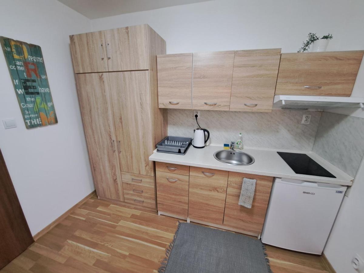 Adam Apartman Košice Δωμάτιο φωτογραφία