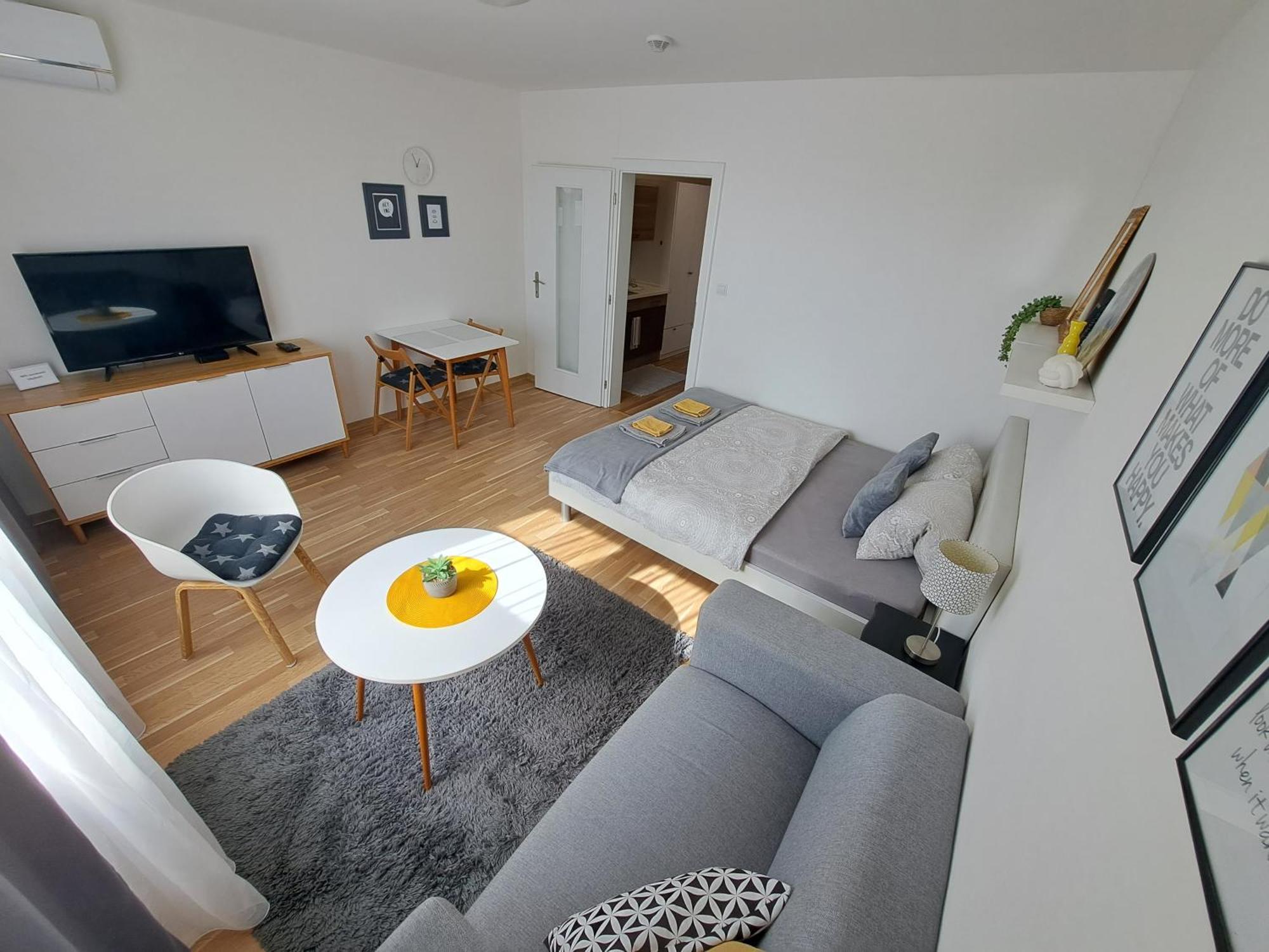 Adam Apartman Košice Δωμάτιο φωτογραφία